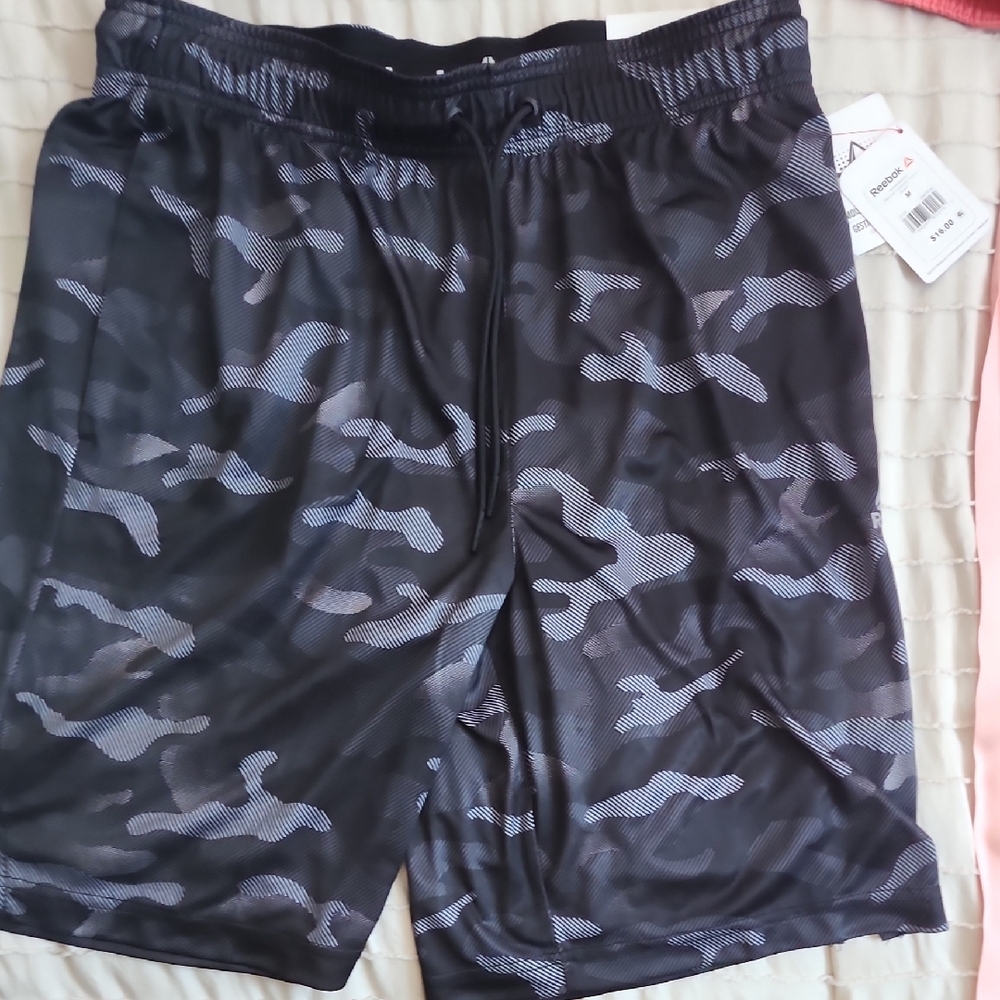 Reebok Men's and Big Men's Camo Performance Knit 9" Shorts